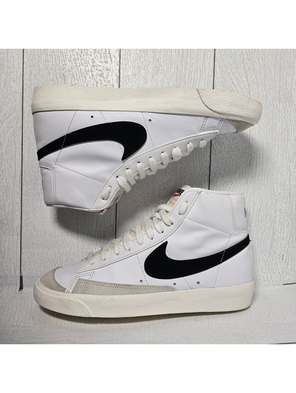 Nike Blazer Mid ’77 Mujer Blanco Negro Talla 8.5 US